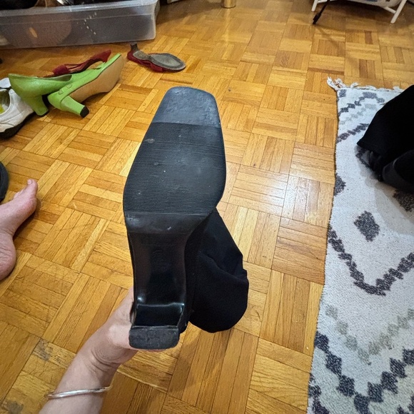 THE PERFECT STRETCH KNEE HIGH BOOT SQUARE TOE - Picture 12 of 13